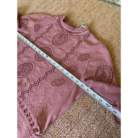 NWOT EST 1946 Pink Crochet Lace Blouse Women’s M Cotton Rayon Embroidered Top - Picture 6 of 8